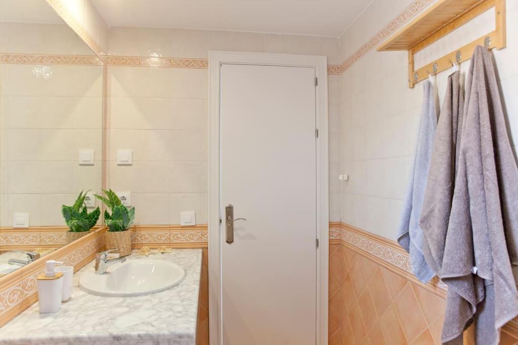 Apartamento Widok Na Basen, Home-office, Wi-fi Gratis